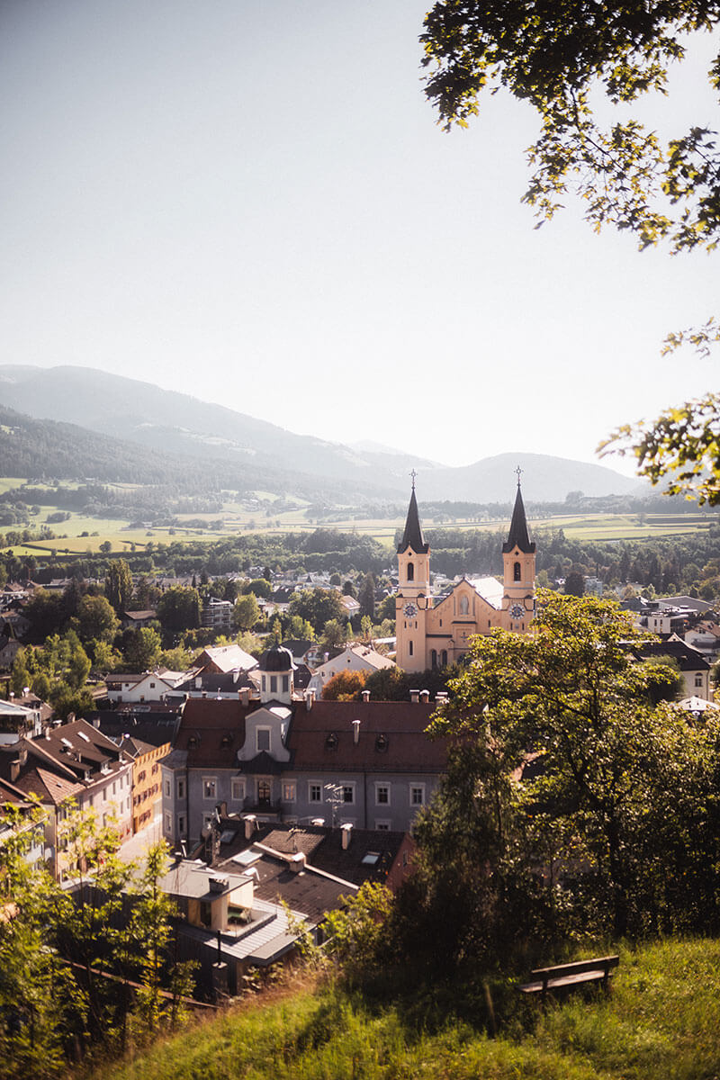 Brunecker Pfarrkirche von oben